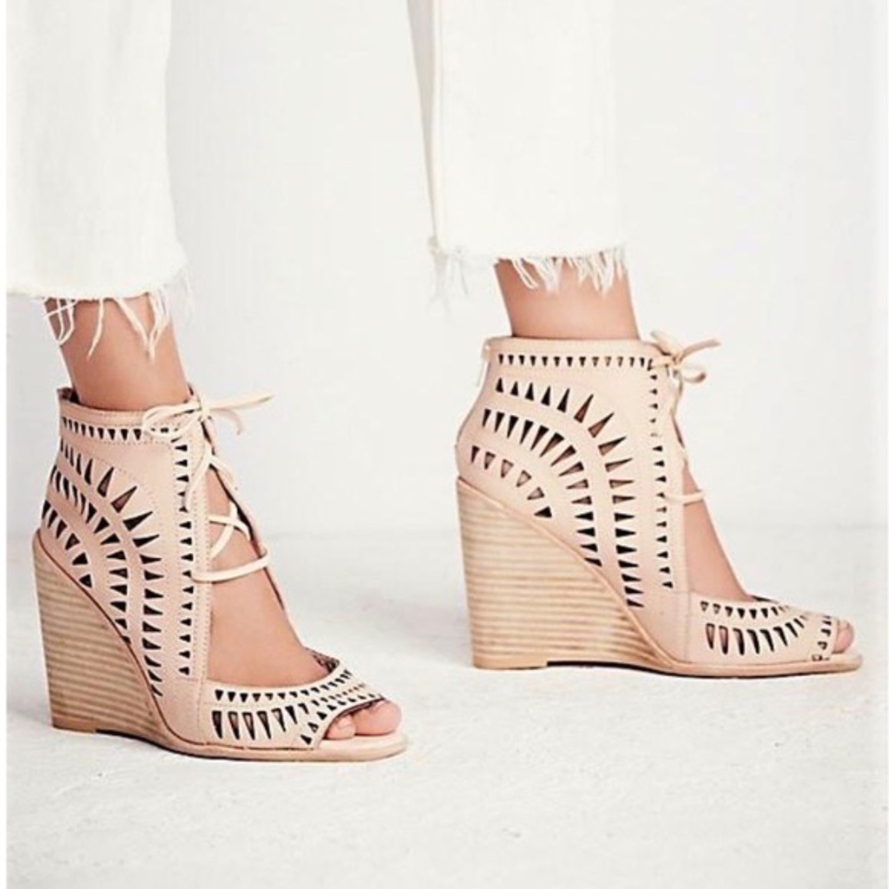 Jeffrey Campbell Tan Lace Up Wedge Sandals